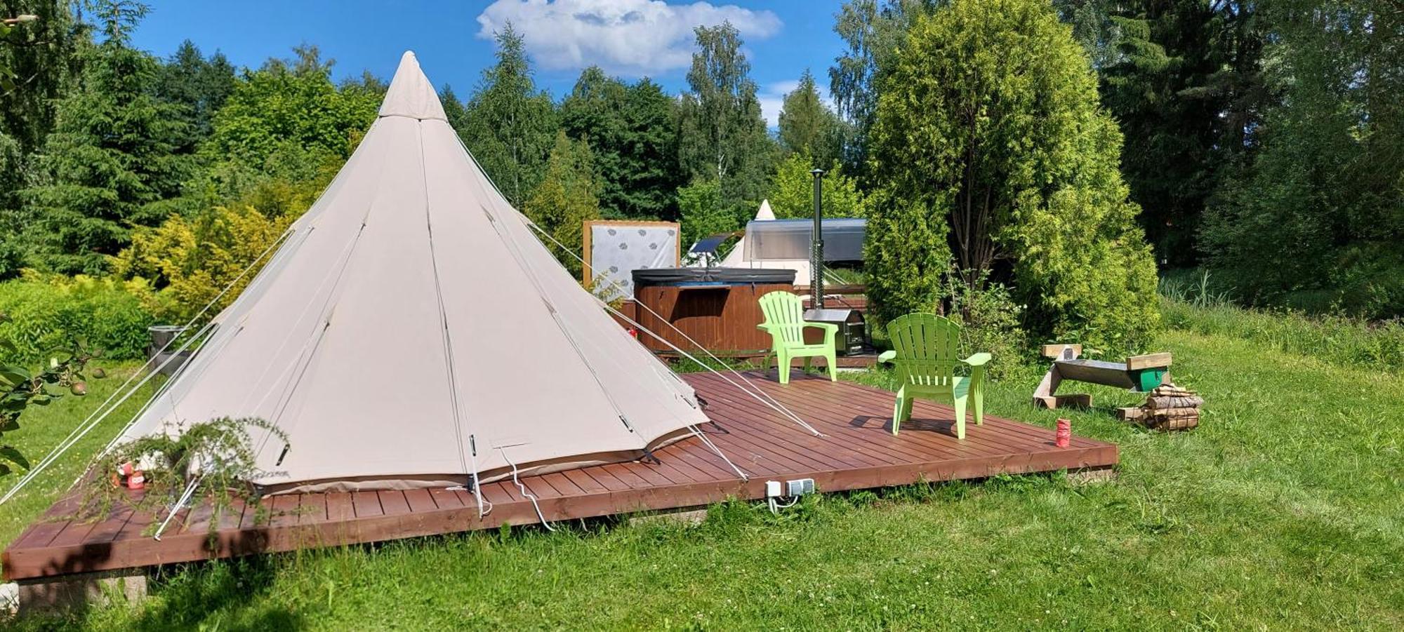 Glamping Fluffy Horns - Glempings Pukainie Ragi Hotel Plienciems Luaran gambar